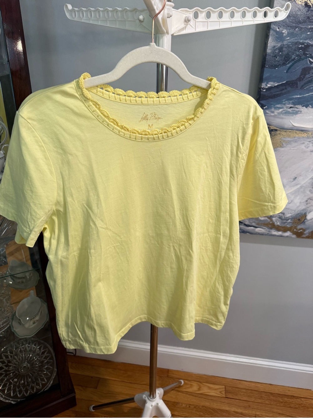 Lilly Pulitzer Pale Yellow Crochet-Trim Short Sleeve Tee